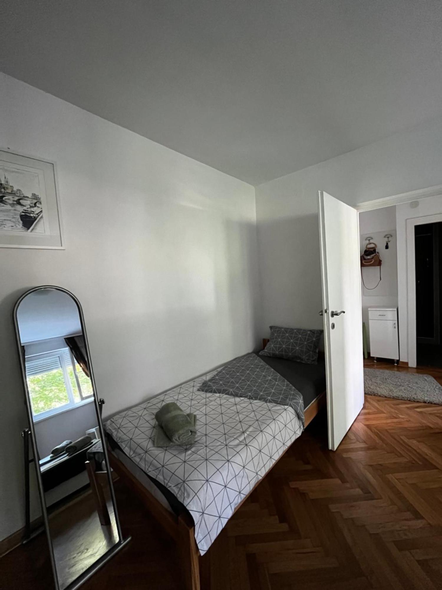 Apartman Sasha 2 Белград Екстер'єр фото